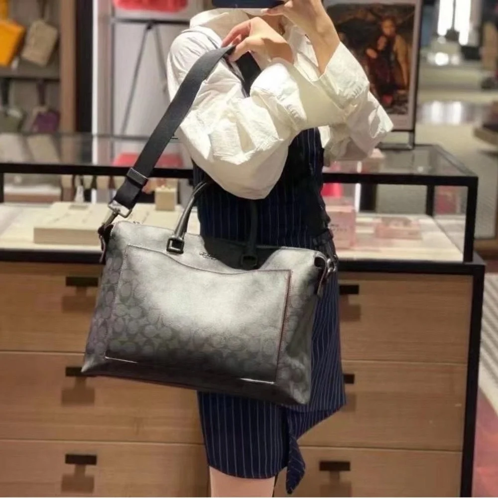 Coach Beckett Pocket Brief In Signature Canvas - Picture 6 of 6